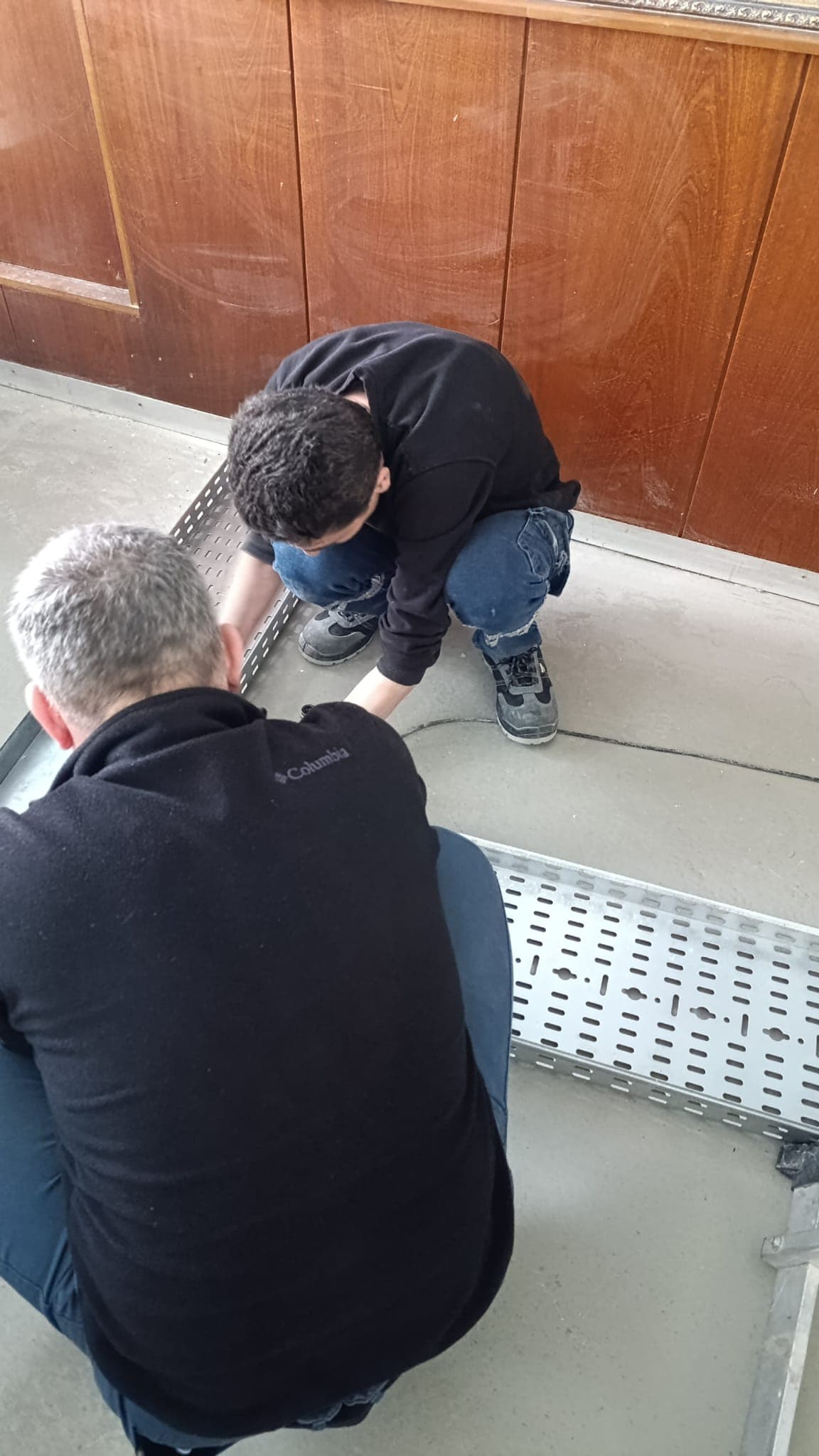 Sanayi Tesisleri İçin Güvenli Elektrik Altyapısı Nasıl Kurulur?