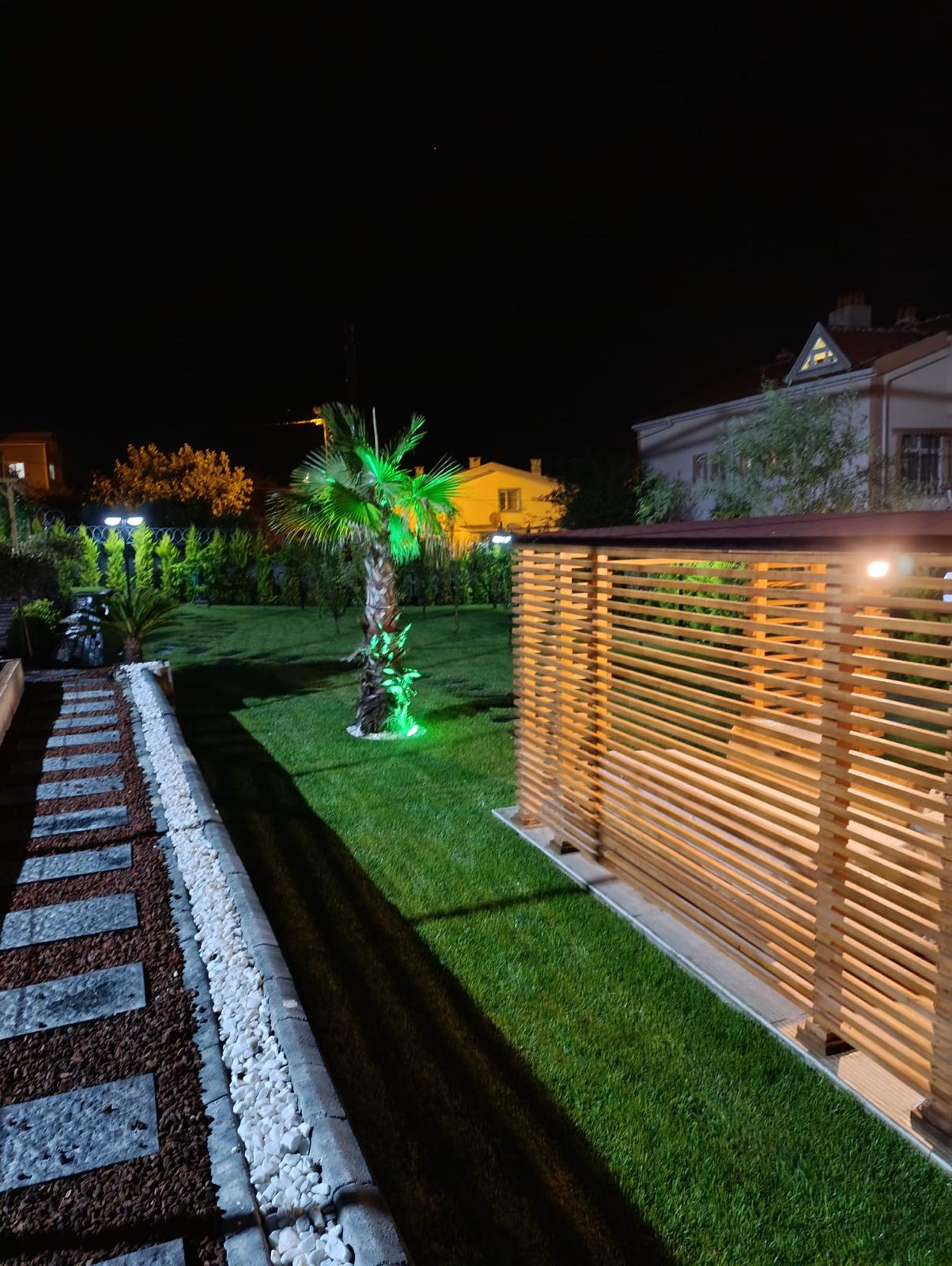 Evin Bir Odasında Elektrik Yoksa Sorun Nerede? (Adım Adım) – Elektrik Sorunlarını Tanıma: Belirtiler ve İşaretler
